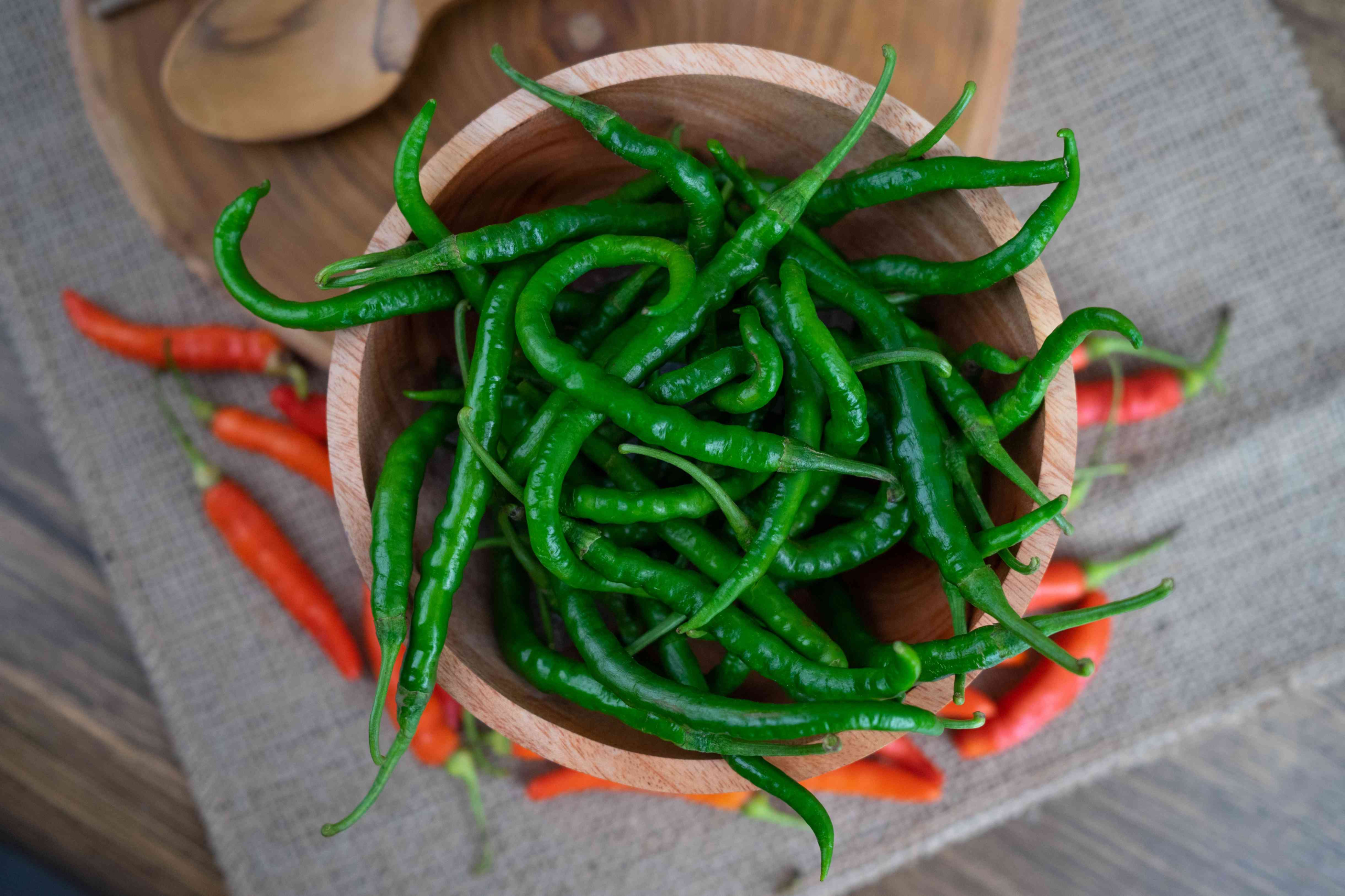 cabe keriting hijau